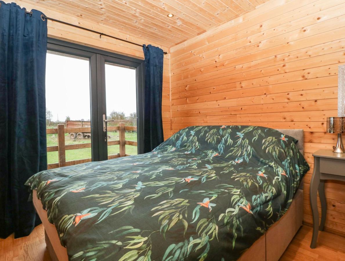 The Lodge At Crossroads Farm Bridgwater Exterior foto